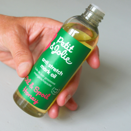 striae-olie-sfeer-webshop-600x796 SQUARED Pregnancy Oil (100 ml)